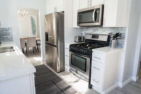 KITCHEN -- View 3D Virtual Tour of the Property Here: https://tinyurl.com/2pf7byws