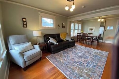 2c6d7872 92b3 4423 8bcc b1db11720b8e