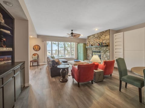 Condo, 2 Bedrooms | Interior