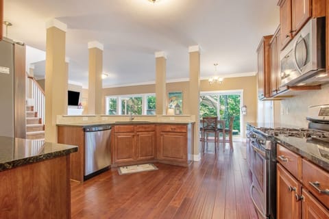 Granite counters and stainless appliances