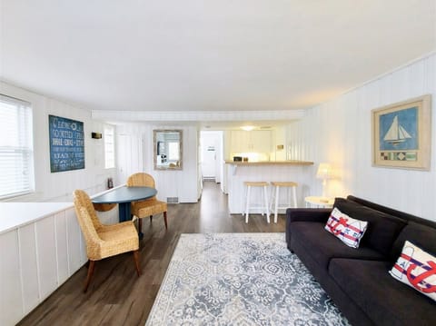 At Anchors Away you can relax and enjoy the company of each other