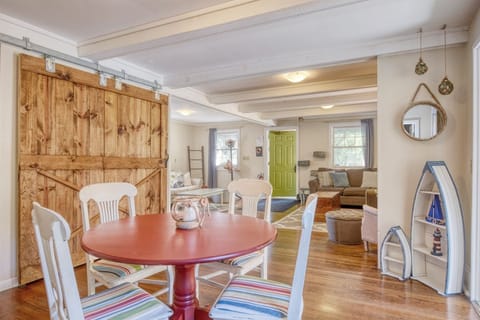 Lake Effect is a great place for a downtown Saugatuck getaway