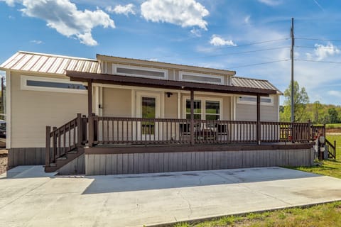 Morganton Vacation Rental | 2BR | 1BA | 400 Sq Ft