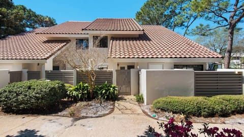Beachwalk Villas 5052 Exterior