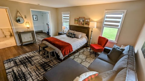 The private guest suite has a key-code entrance and dedicated parking space.