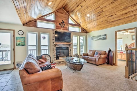 Edwards Vacation Rental | 3BR | 2.5BA | Stairs Required | 2,000 Sq Ft