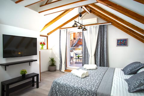 Royal Room, 1 King Bed, Terrace, City View | 1 bedroom, hypo-allergenic bedding, individually decorated