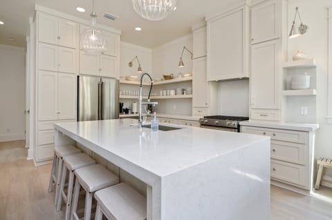 Luxurious kitchen stocked for any gourmet cooking and dining experience