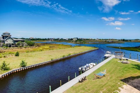 Unmatched views from this pristine condo, where beauty and tranquility meet at every glance.