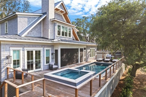 Beautiful luxury 5 bedroom new build with private pool and hot tub.