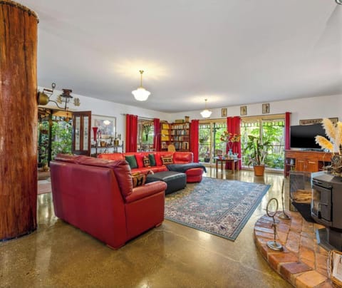 Lounge room