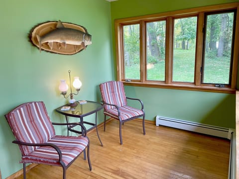 A sitting area in the north facing porch.