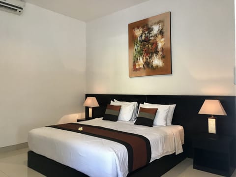 Superior Double Room | Desk, soundproofing, free WiFi, bed sheets