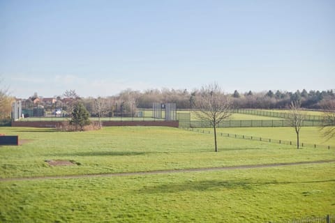 Armitage Road, Redcar - Host & Stay