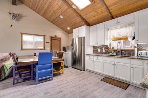 Open concept kitchen 