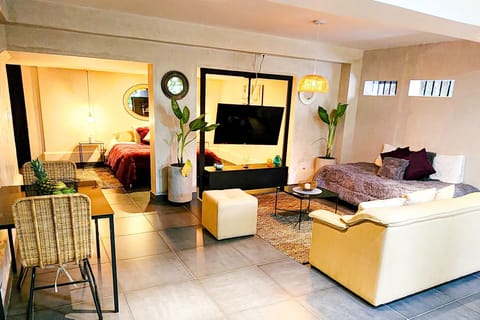 Apartment (Monet) | Living area | 40-inch LED TV with digital channels, TV