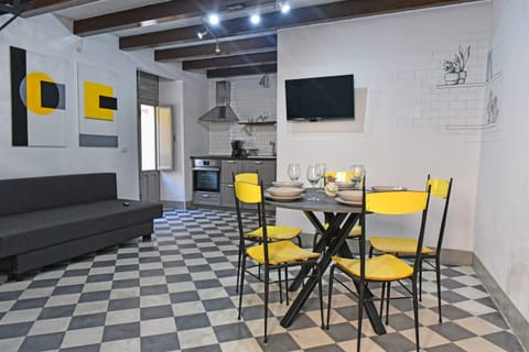 Basic Loft, 1 Double Bed with Sofa bed | Dining