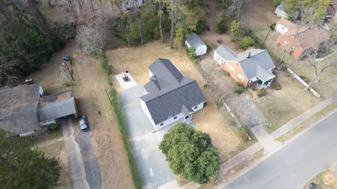 Newly renovated open concept right close to Camp North End in Charlotte