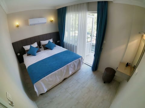 Standard Room, 1 Queen Bed with Sofa bed | 1 bedroom, in-room safe, desk, laptop workspace