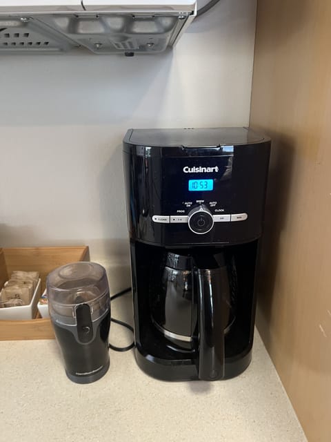 Cuisinart Drip Coffee and Coffee Grinder