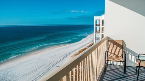 Condo, 1 Bedroom | Property grounds