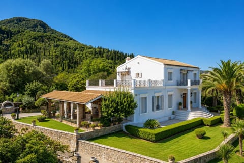 Aerial view of Villa Golden Tiara