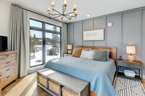 Master King bedroom