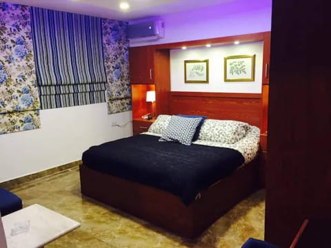 Apartment, 1 Bedroom, Smoking, Patio | 2 bedrooms