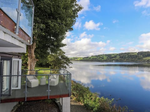 Cottage | Property grounds