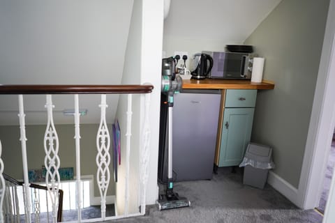 Comfort Room | Premium bedding, individually decorated, individually furnished, desk