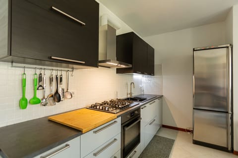 Comfort Apartment | Private kitchen | Full-size fridge, oven, dishwasher, electric kettle