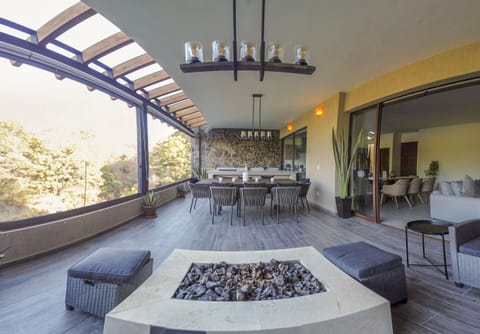 54d7dcc0-65f7-4dd6-ab19-9c2bf5470d91