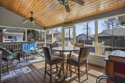 House, 4 Bedrooms | Outdoor dining