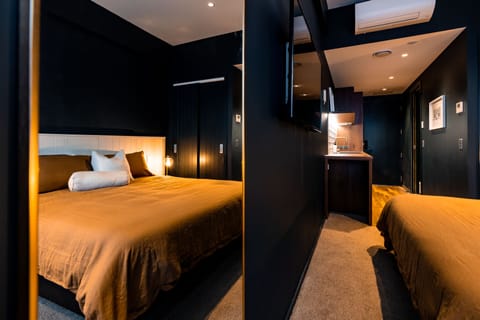 Studio Suite | Minibar, desk, free WiFi, bed sheets