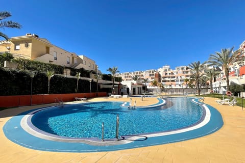 Holiday Home Swimming Pool
