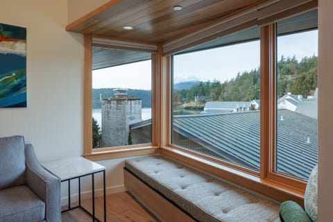 305 Matia Island - Village Inn Eastsound Orcas Island Washington - 39