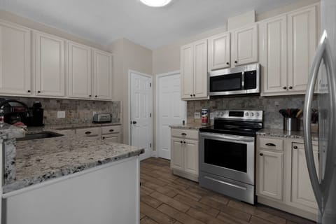 Kitchen has all you need