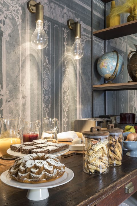 Free daily local cuisine breakfast