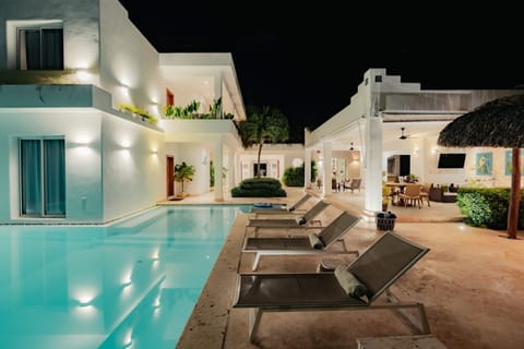 Casa Maroc - 6BDR in golf & beach resort w/ breakfast chef, butler & golf cart (6389)
