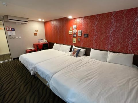 Basic Room | Soundproofing, free WiFi, bed sheets