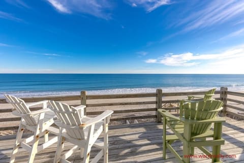 Top Floor Sun Deck II