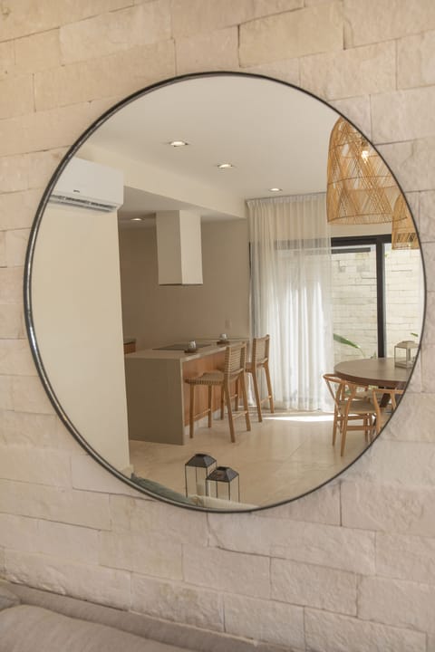 Deluxe Apartment | Living area