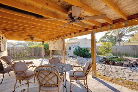 Stuart Vacation Rental | 3BR | 2BA | 1,150 Sq Ft | Step-Free Access