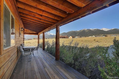 Wrap around porch with 360 views!