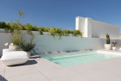 Rooftop pool
