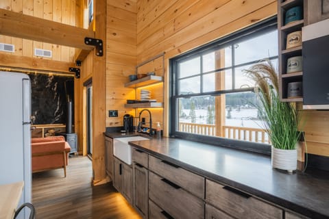 Luxury Cabin, 2 Queen Beds, Valley View | Private kitchen | Espresso maker