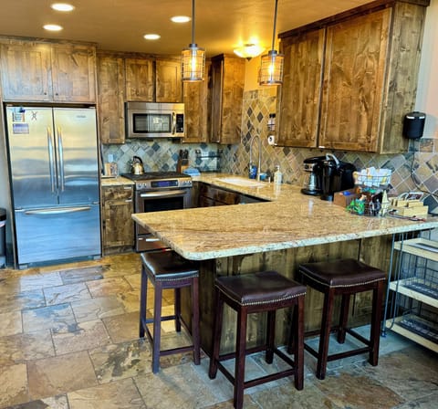 Seating around Kitchen bar