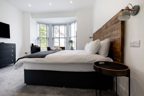 Room, Garden View (Double Room 4) | Individually decorated, individually furnished, free WiFi, bed sheets