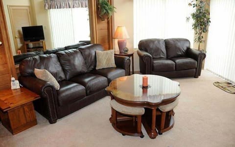 Couch, Furniture, Indoors, Living Room, Table