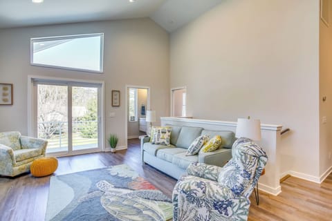 Carolina Beach Vacation Rental | 3BR | 2.5BA | 1,600 Sq Ft | Stairs to Access